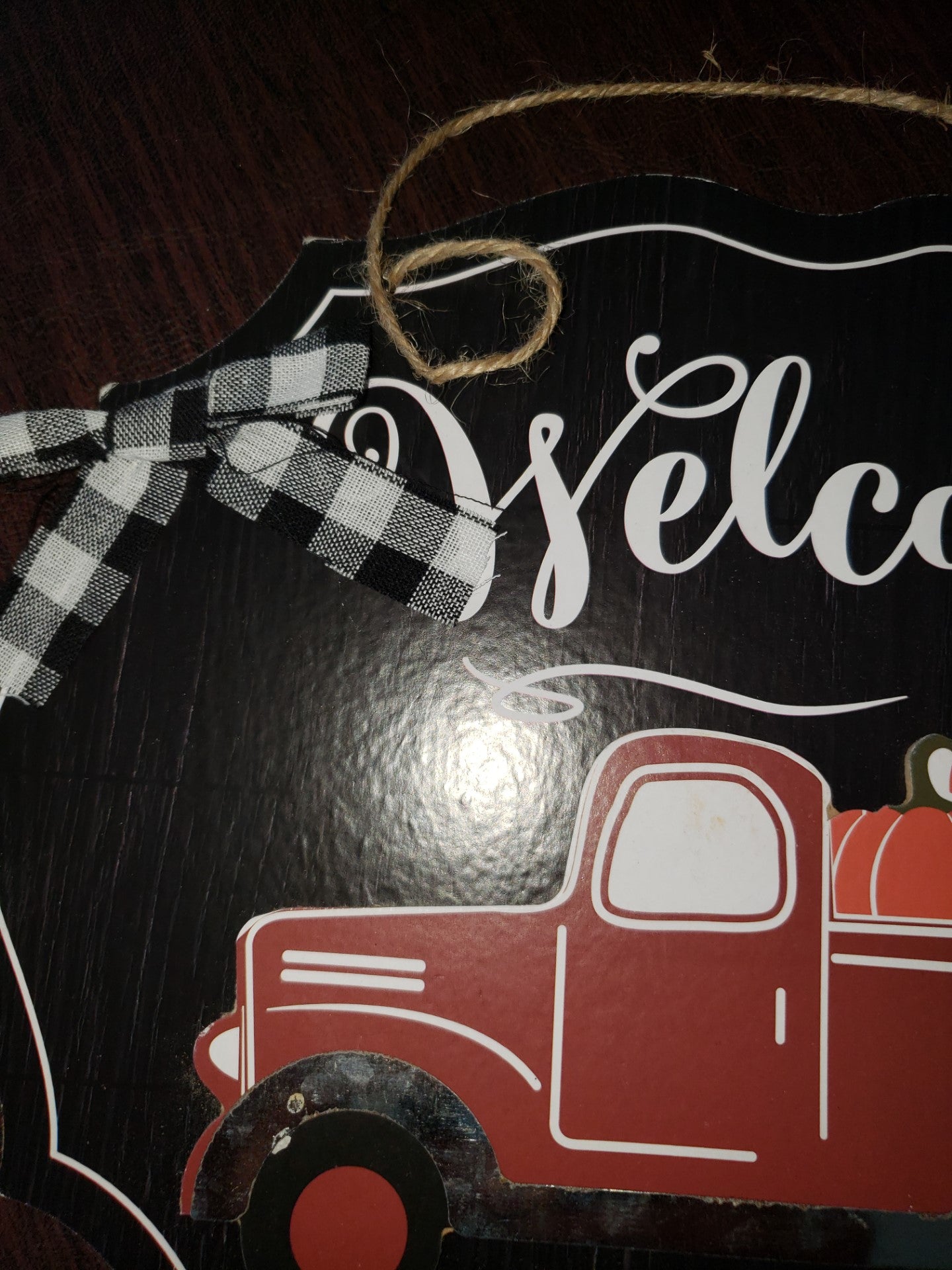 Hanging Farmhouse Welcome Sign, Red Truck, pumpkins, B&W Buffalo Check Bow
