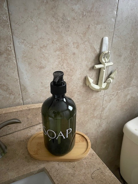 2 Piece Dark Green Soap Despenser Set Dispenser and Wood Soap DIsh